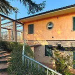 Holiday home Pet Friendly In With Sauna *