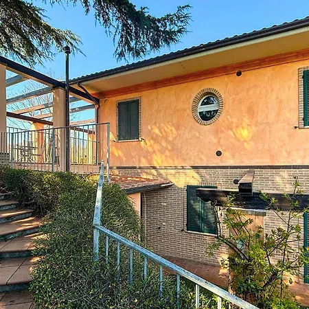 Holiday home Pet Friendly In With Sauna *